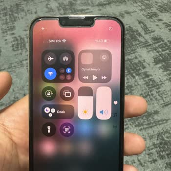 Arızalı Telefon Ve İlgisiz Müşteri Hizmetleri