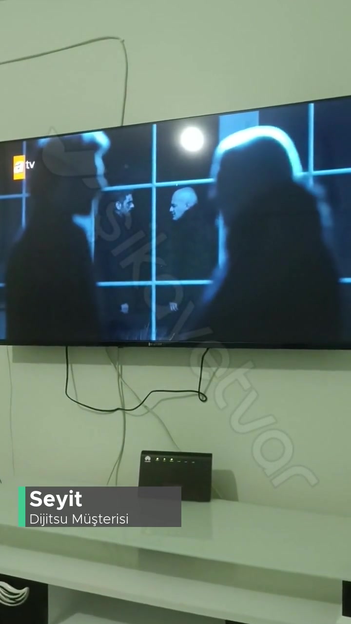 Dijitsu Televizyonum Donuyor! videonun kapak resmi