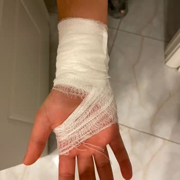 Starbucks Termos Patlaması: Müşteri Güvenliği Sorgulanıyor