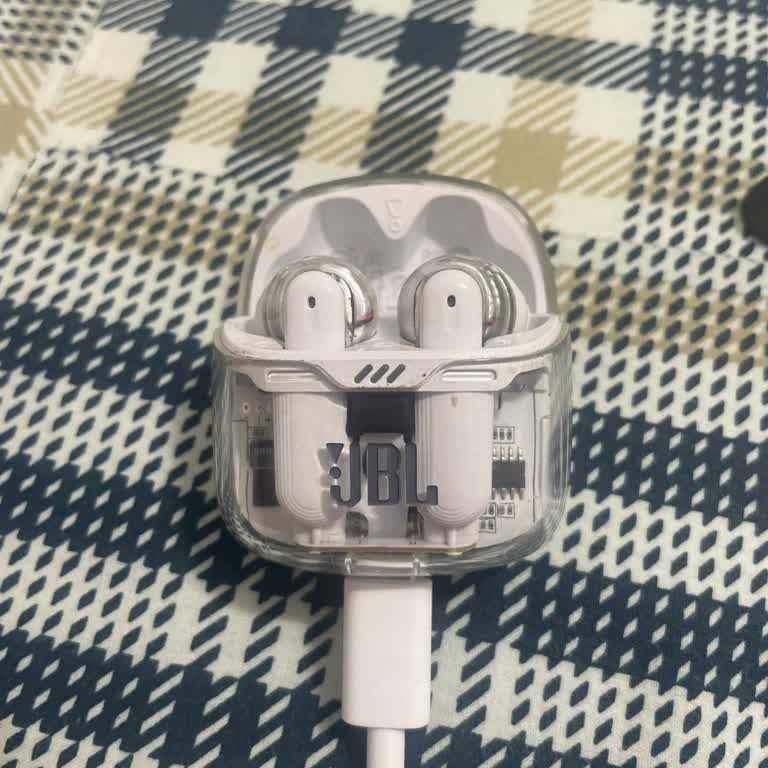 JBL Tune Flex Kulaklık Şarj Sorunu