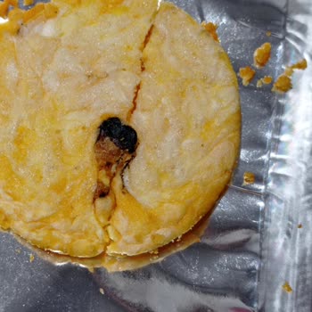 Eti Gong Pops İçinden Yabancı Madde Çıktı