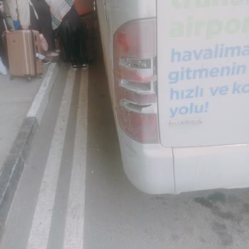 Otobüs Kaosu Ve Zarar Gören Eşyalar