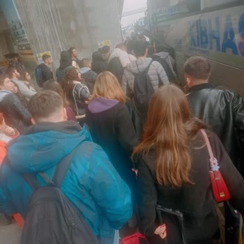 Otobüs Kaosu Ve Zarar Gören Eşyalar