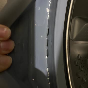 Beko Çamaşır Makinesi Yer Değiştiriyor Ve Çok Ses Çıkarıyor!
