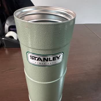 Stanley Termos Kapak Problemi: Yanma Tehlikesi