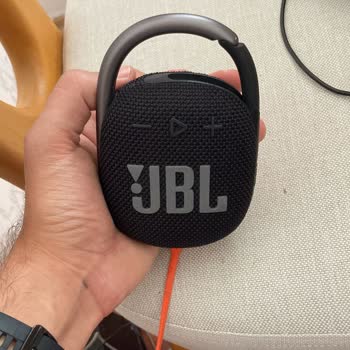 JBL Clip 4 Stopped Working—Won’t Charge