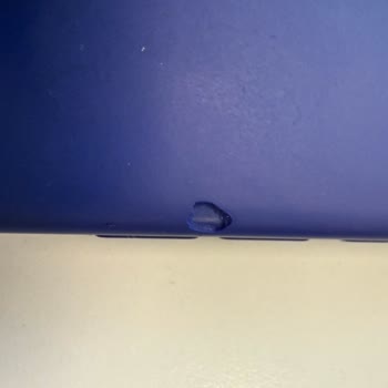 MagSafe Silicone Case for iPhone 16 Pro Max Peeling Apart—Not Durable