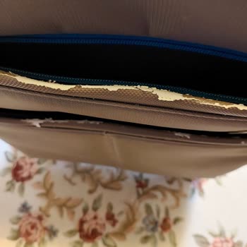 American Tourister Suitcase Coating Peeling—Denied Service at Viaport Samsonite