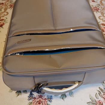 American Tourister Suitcase Coating Peeling—Denied Service at Viaport Samsonite