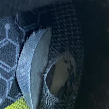 Skechers Ayakkabıda Erken Deformasyon Şikayeti