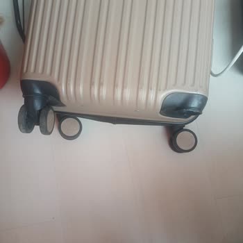 Ajet Havayolları İle Valiz Tekerleği Kâbusu