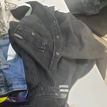 Renk Solması Nedeniyle Hayal Kırıklığı: Boyner Ve Lee Cooper'dan Beklenmeyen Tavır