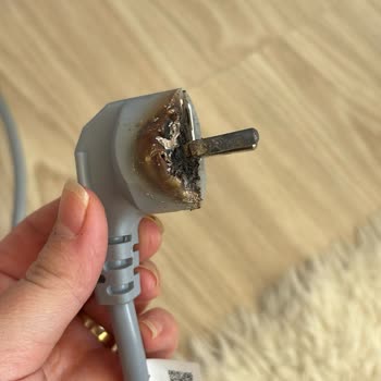 Altus Kurutma Makinesi: Garanti Belirsizliği Ve Servis Ücreti Sorunu