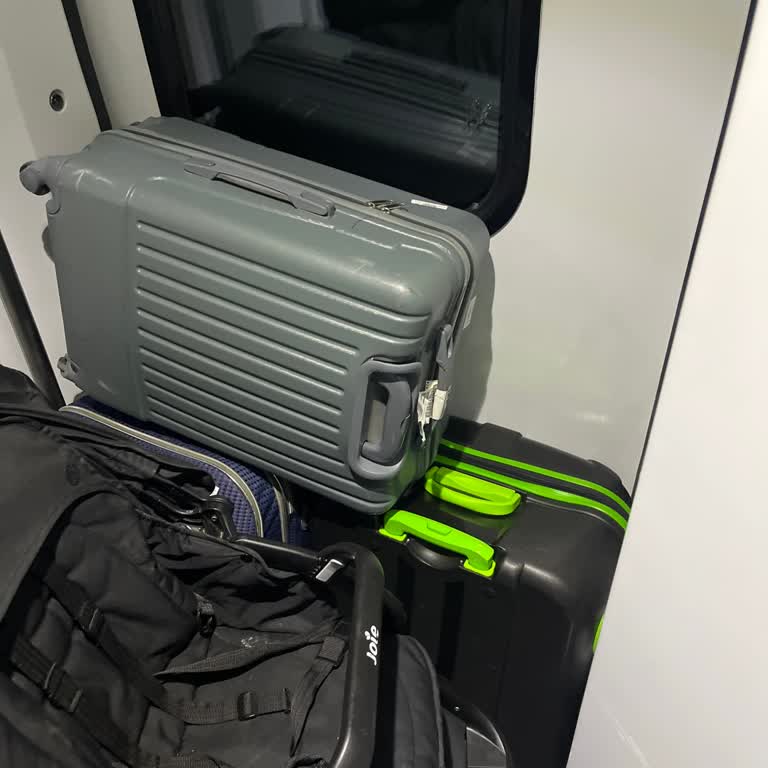 Hızlı Tren Bagaj Kaosu: Yolcu Memnuniyetsizliği Zirvede