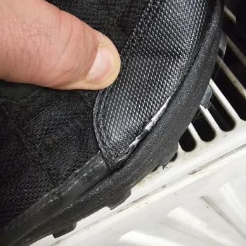 Su Geçirmez Ayakkabıda Su Alma Ve Açılma Sorunu