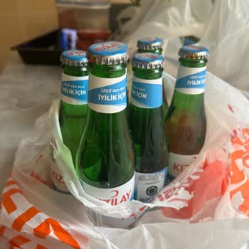 Boş Şişe Ve Kırıklar: Migros Hemen Siparişimde Üretim Hatası