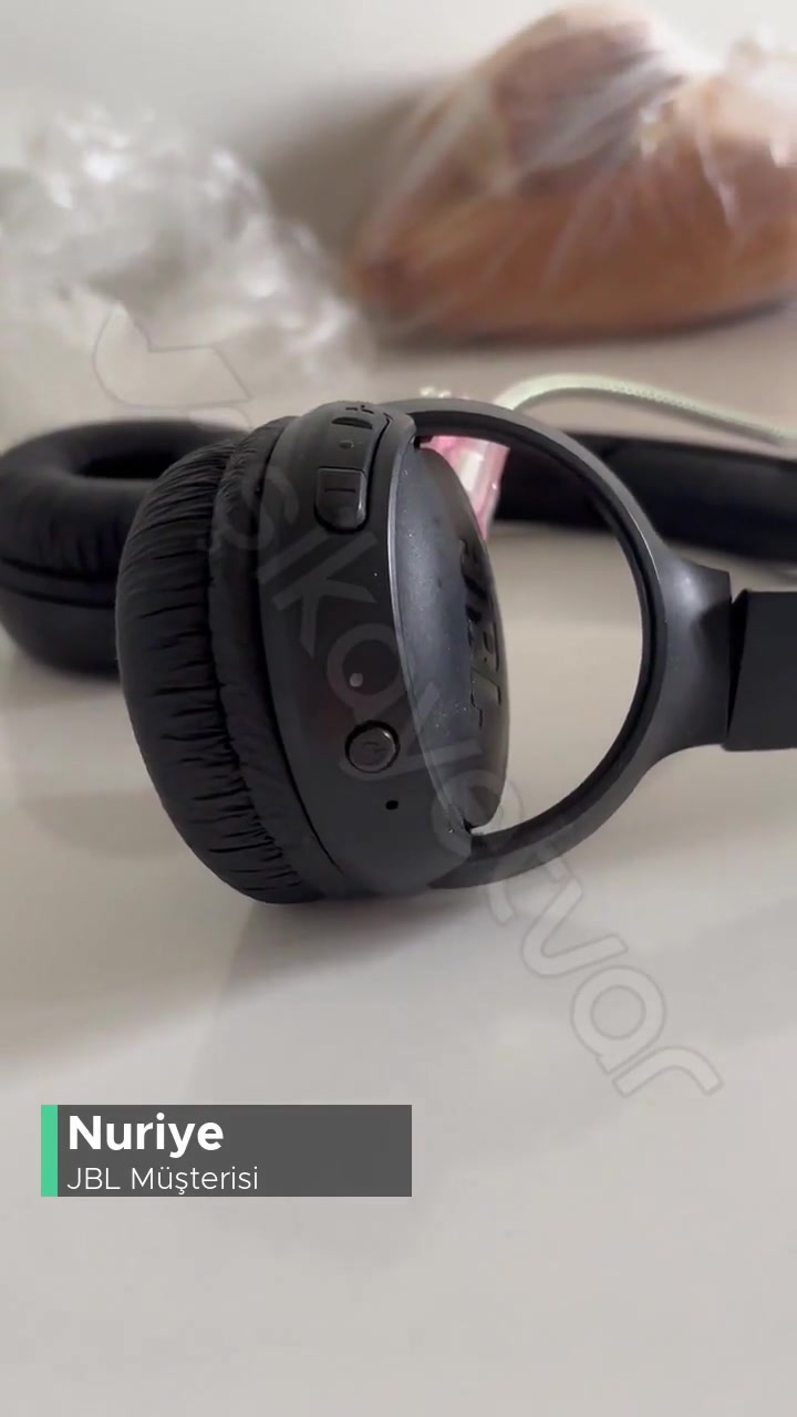 JBL Tune 510 BT Kulaklığım Şarj Olmuyor! videonun kapak resmi