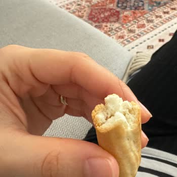 Bisto Marka Galetadan Çıkan Kıl Şoku