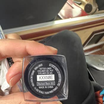 Maybelline Jel Eyeliner: Kuruluk Sorunu Ve Kalitesizlik