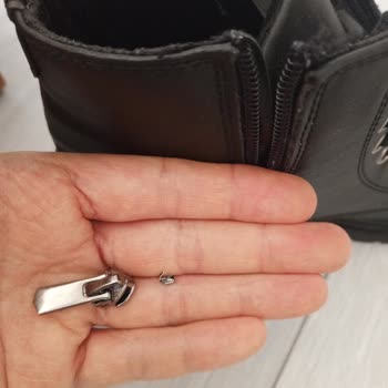 Fermuar Sorunu Ve Müşteri Hizmetleri Hayal Kırıklığı