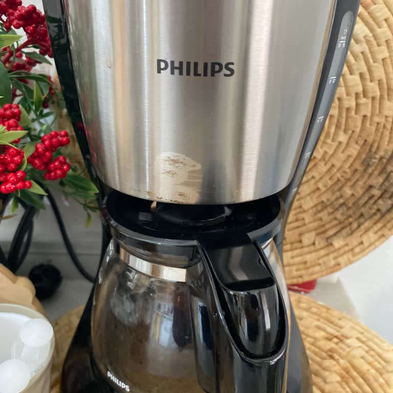 Philips Kahve Makinesi Boya Sorunu Ve Yetersiz Müşteri Hizmeti