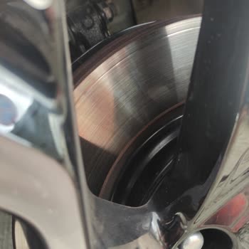 Kia Türkiye'de Garanti Kapsamı Sorunu: Fren Diskleri Aşındı