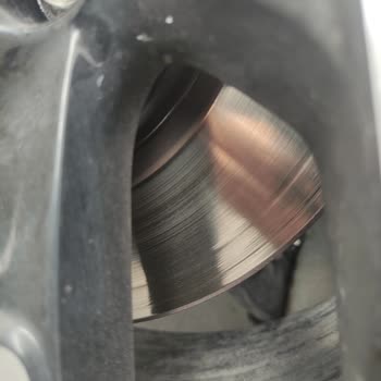 Kia Türkiye'de Garanti Kapsamı Sorunu: Fren Diskleri Aşındı