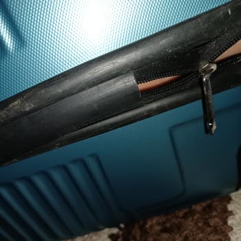 Pegasus Uçuşunda Hasar Gören Bavul Ve Yetersiz Hizmet