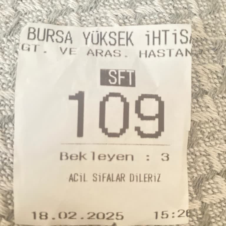 Hastanede Yaşanan Sıra Ve İletişim Sorunları