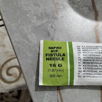 Diyaliz İğnesi Ve Kol Bandı Sorunları