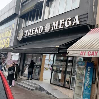 Trend54 Mega (Sakarya) Az Poşet Verip Saygısızlık Yapıldı