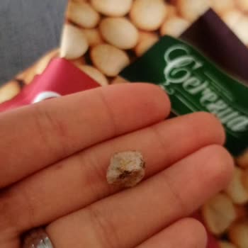 Çerezya Çıtır Leblebi Paketinde Şok: Taş Çıktı!