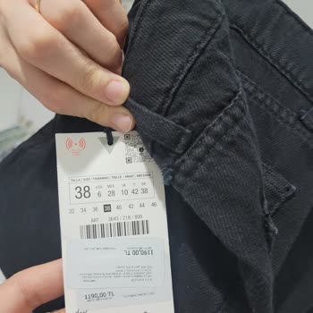 Zara'dan Gelen Sahte Ürün Mağduriyeti