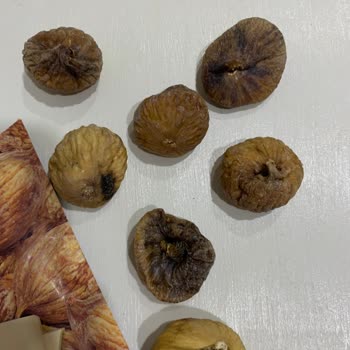 Aldığım İncirler Tamamen Çürümüş