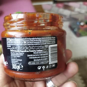 Kahvaltılık Sosun İçinden Çıkan Şaşırtıcı İp