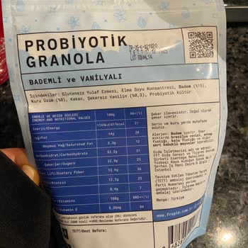 Granola İçinde Ceviz Kabuğu Şoku