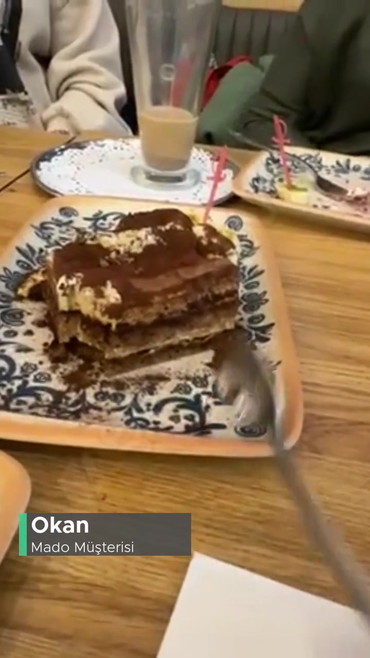 Nata Vega Mado 👎🏼 videonun kapak resmi