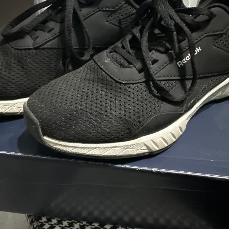 Reebok Ayakkabısında Kalite Sorunu Ve Garanti Hayal Kırıklığı