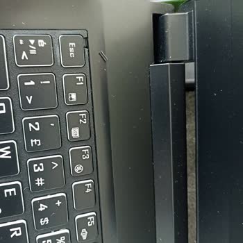 Bakım Sonrası Hasarlı Gelen Laptop