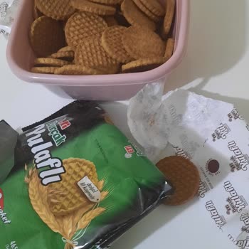 Bisküvi İçindeki Gizemli Madde