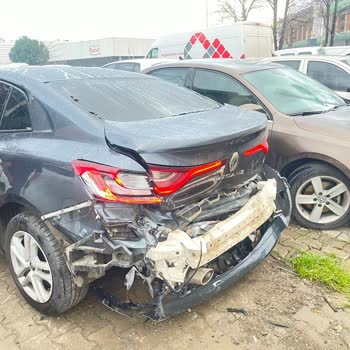 Kaza Sonrası Sigorta Sürecinde İletişimsizlik Ve Yetersiz Teklif