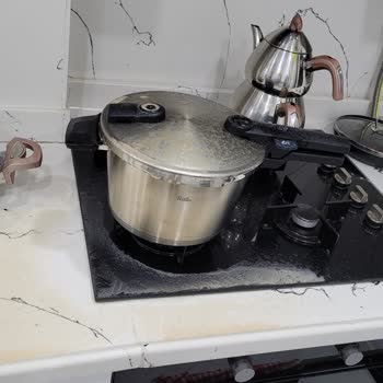 Emc İletişim'den Aldığım Fissler Düdüklü Tencere Hayal Kırıklığı Yarattı