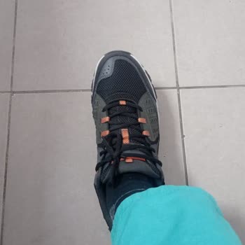 Skechers Ayakkabı Değişiminde Sorun Ve İlgisizlik