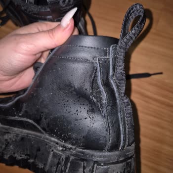 Marka Botların Kısa Sürede Yıpranması