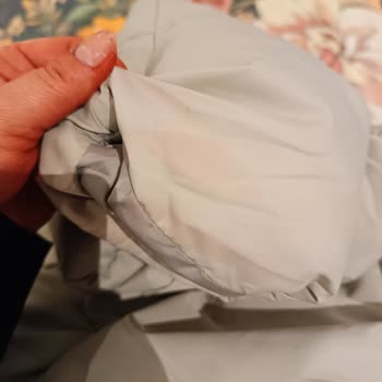 Mango Eldivenlerinin Boya Sorunu Mağduriyeti