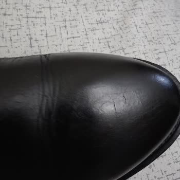 Aldığım Botlar Hem Vurdu Hem Çatladı