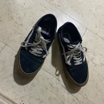 Vans Ayakkabıda Beklenmedik Açılma Ve A101'in Yetersiz Çözümü