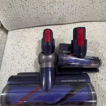 Dyson Yanlış Renkli Başlıklar Ve Çözüm Sürecindeki Sorunlar