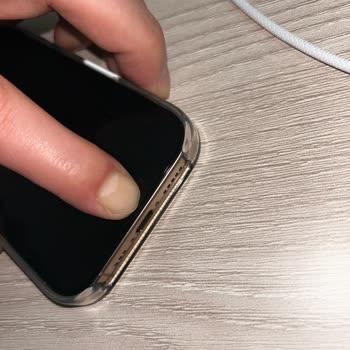 İki Defolu Ürün Ve İlgisiz Müşteri Hizmetleri