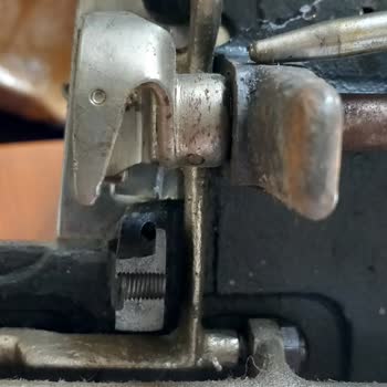 Dolap Zenith Dikiş Makinesi Parçalara Ayrılmıştı!